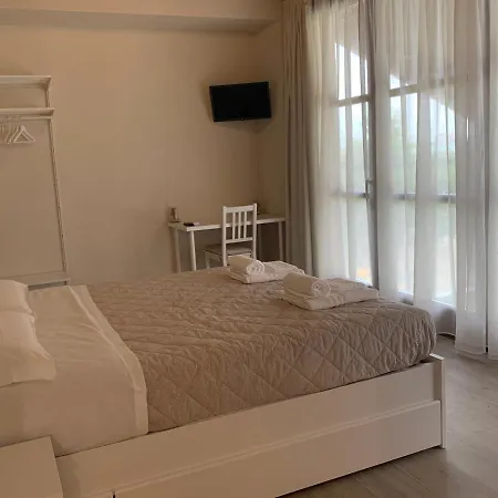 Nocleg ze śniadaniem La Luce 3*