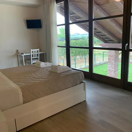 La Luce Bed & Breakfast *